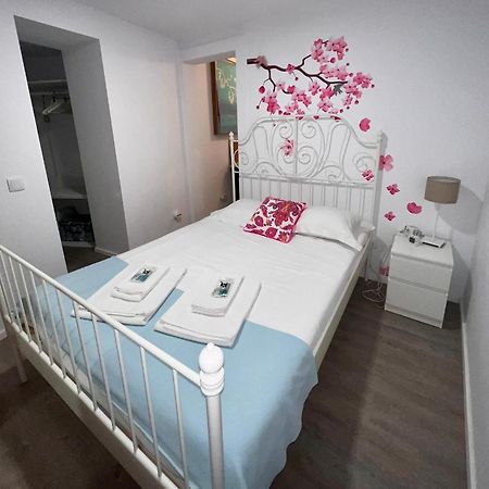 Apartamento 1 Quarto, Com Patio, Em Frente Praia Paço de Arcos Dış mekan fotoğraf