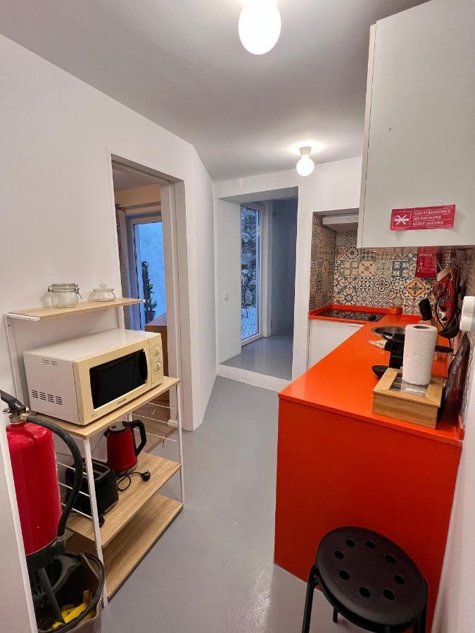Apartamento 1 Quarto, Com Patio, Em Frente Praia Paço de Arcos Dış mekan fotoğraf